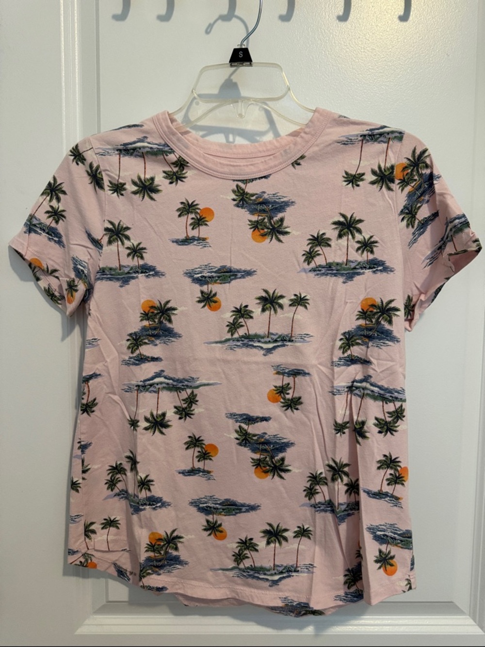 Old Navy Light Pink Palm Tree Graphic Tee